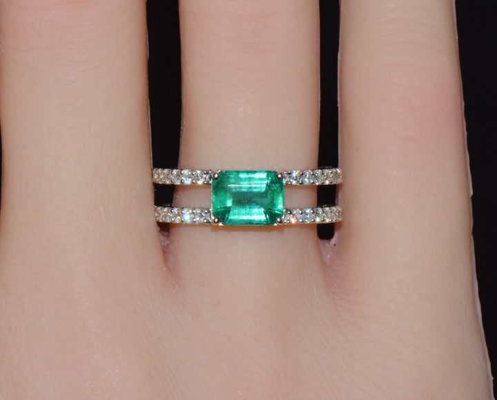 Certified Natural 1.84CTS Emerald & Diamond 18K White Gold Double Shank Ring