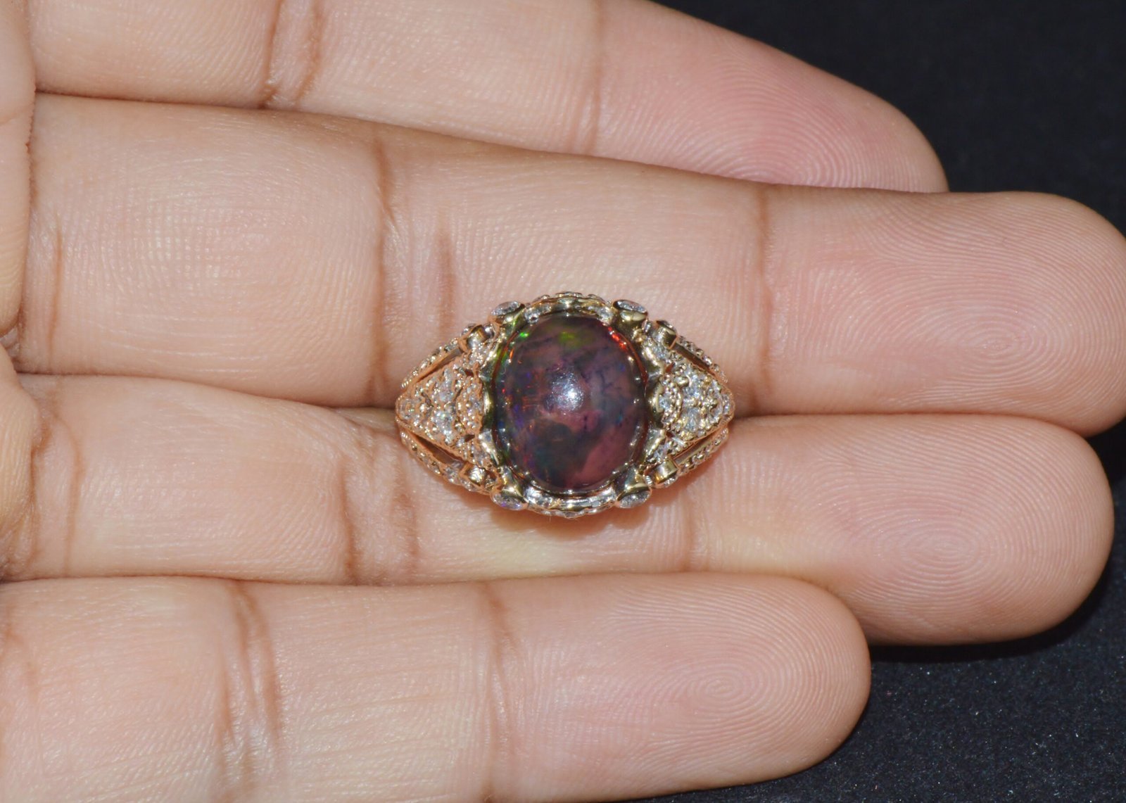 Certified Natural 2.75Cts VS F Diamond Black Opal 18K Solid Gold Bombay Dome Ring