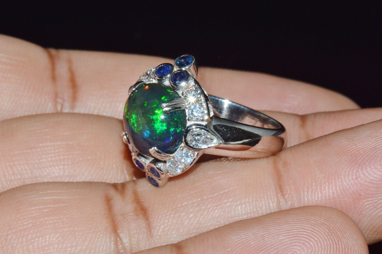 Certified Natural 4.18CTS VS F Diamond Opal Sapphire 18K Solid Gold Cocktail Ring