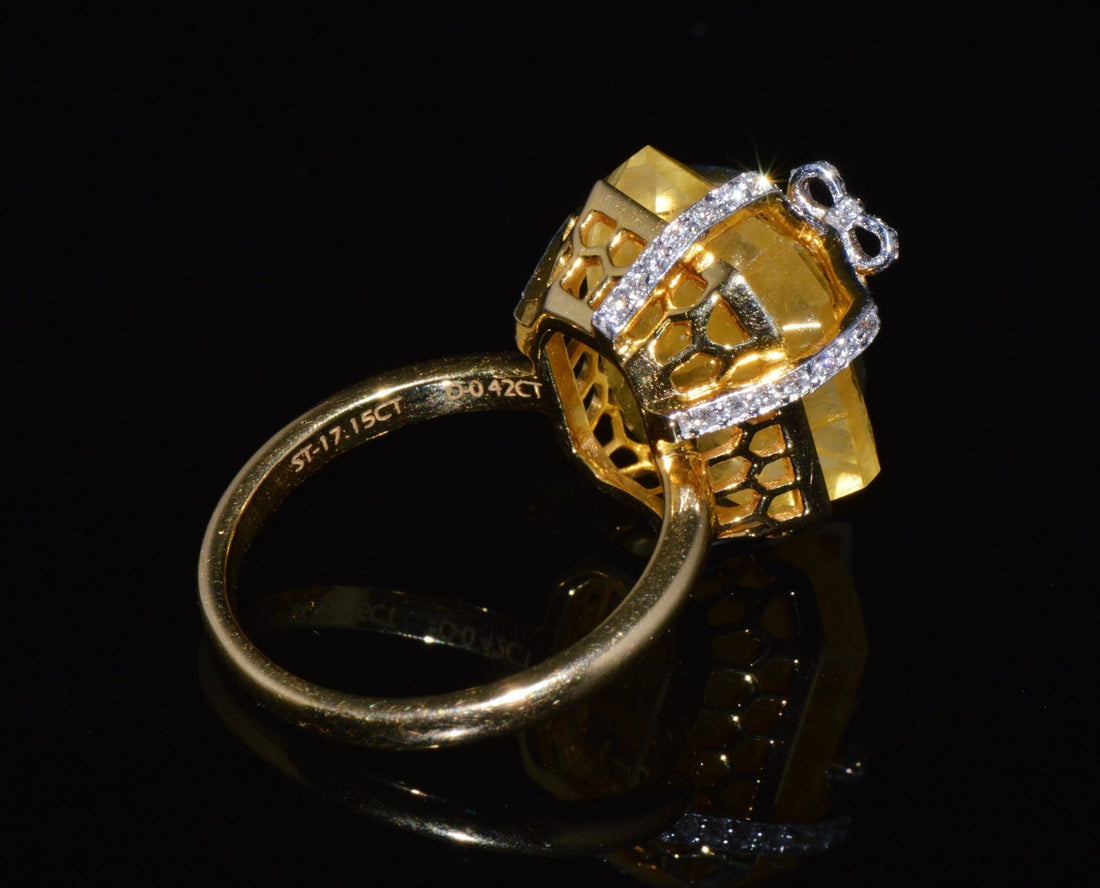 GIA Certified Natural 17.57Cts VS F Diamond Yellow Ceylon Sapphire 18K Solid Gold Gift Box Ring
