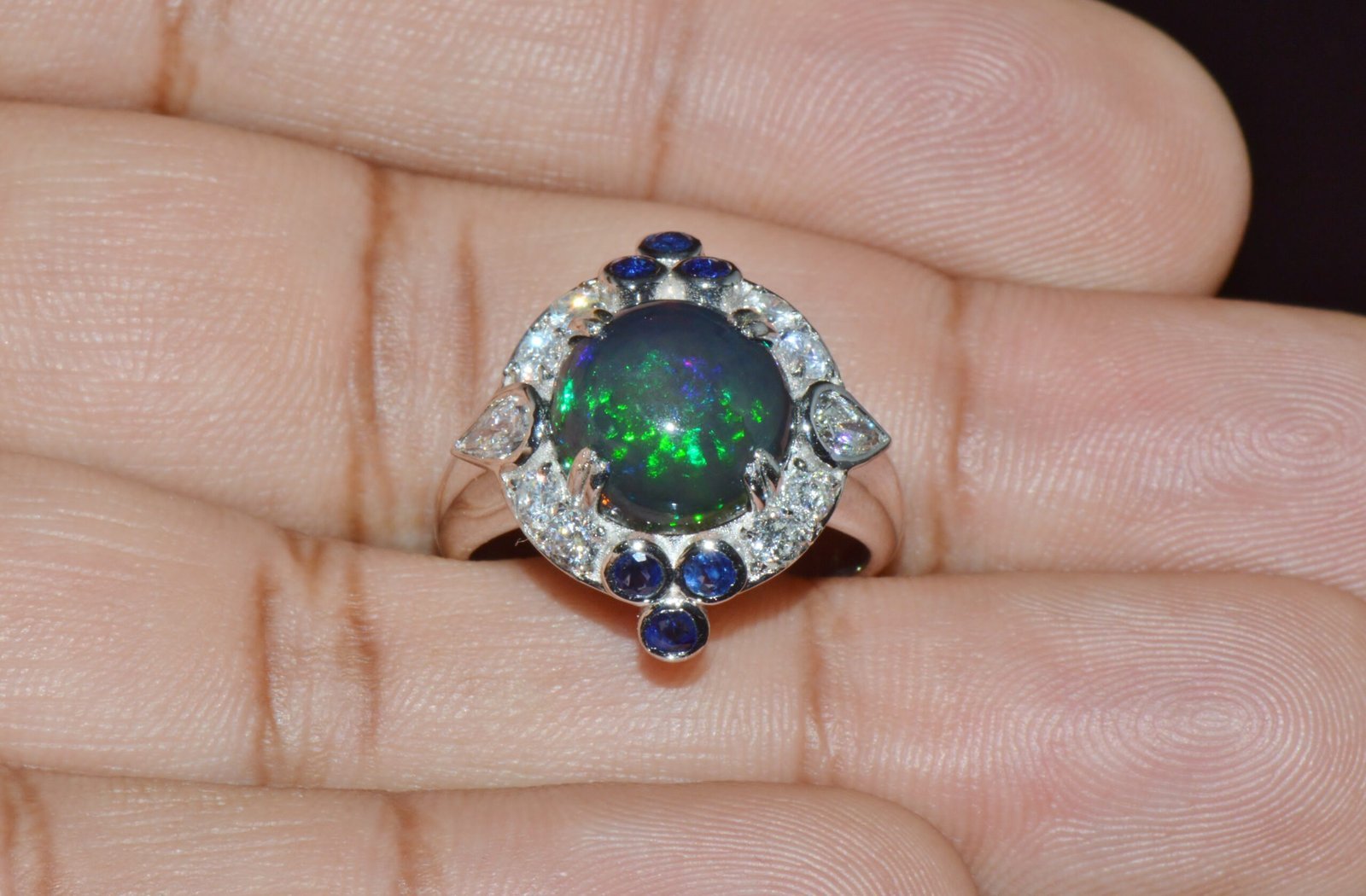 Certified Natural 4.18CTS VS F Diamond Opal Sapphire 18K Solid Gold Cocktail Ring