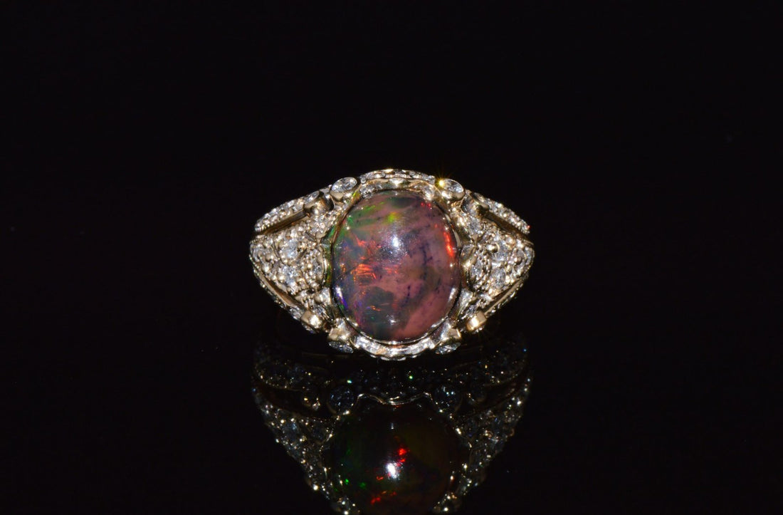Certified Natural 2.75Cts VS F Diamond Black Opal 18K Solid Gold Bombay Dome Ring