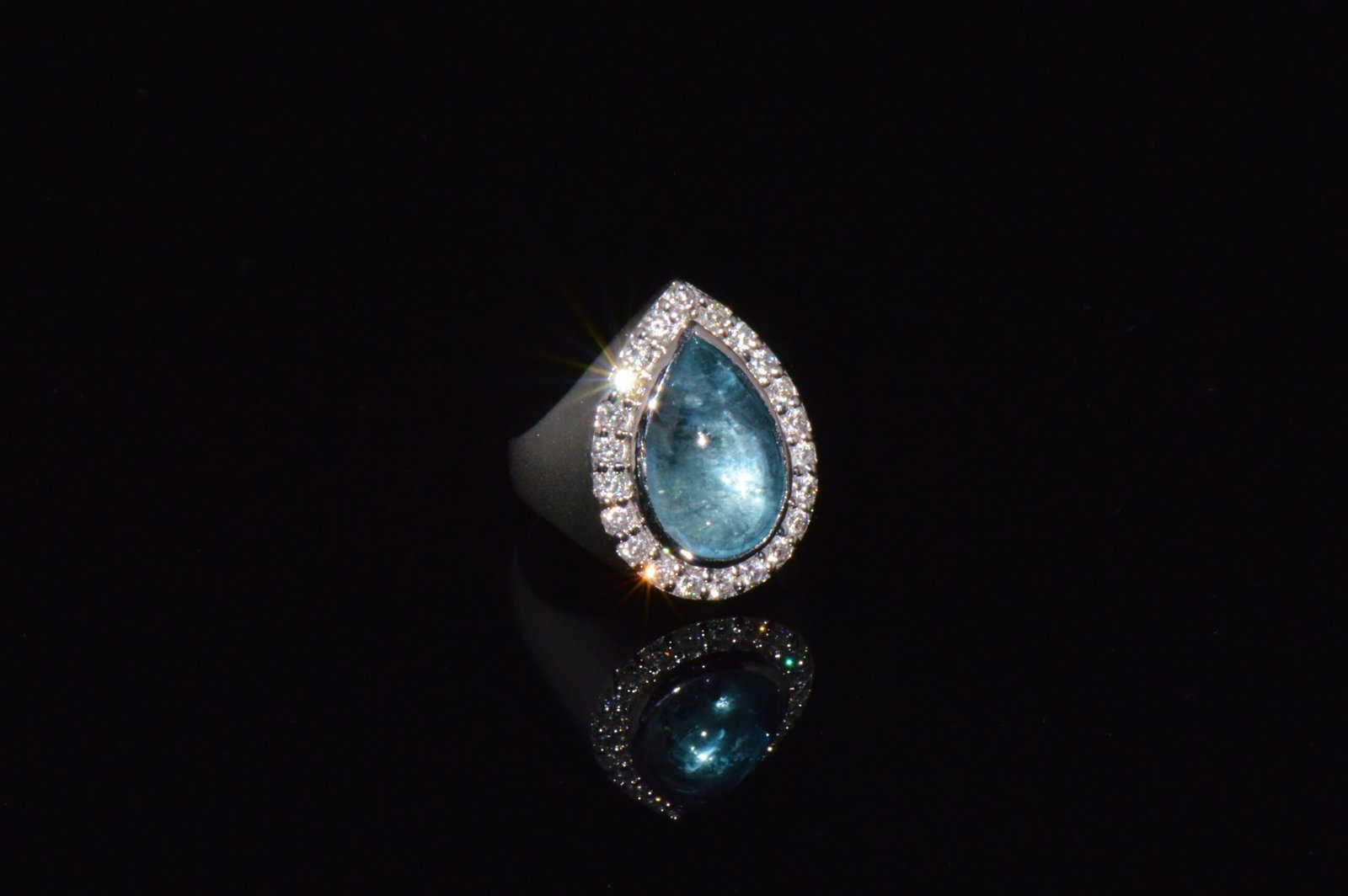 Certified Natural 6.19Cts VS F Diamond Aquamarine 18K Solid Gold Cocktail Halo Ring