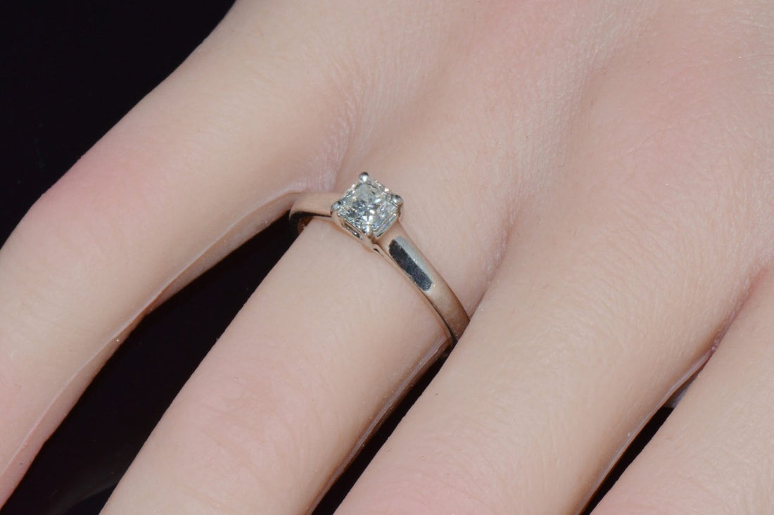 Authentic Tiffany & Co. Lucida Natural .50Cts VS1 F Diamond  950 Platinum Engagement Ring