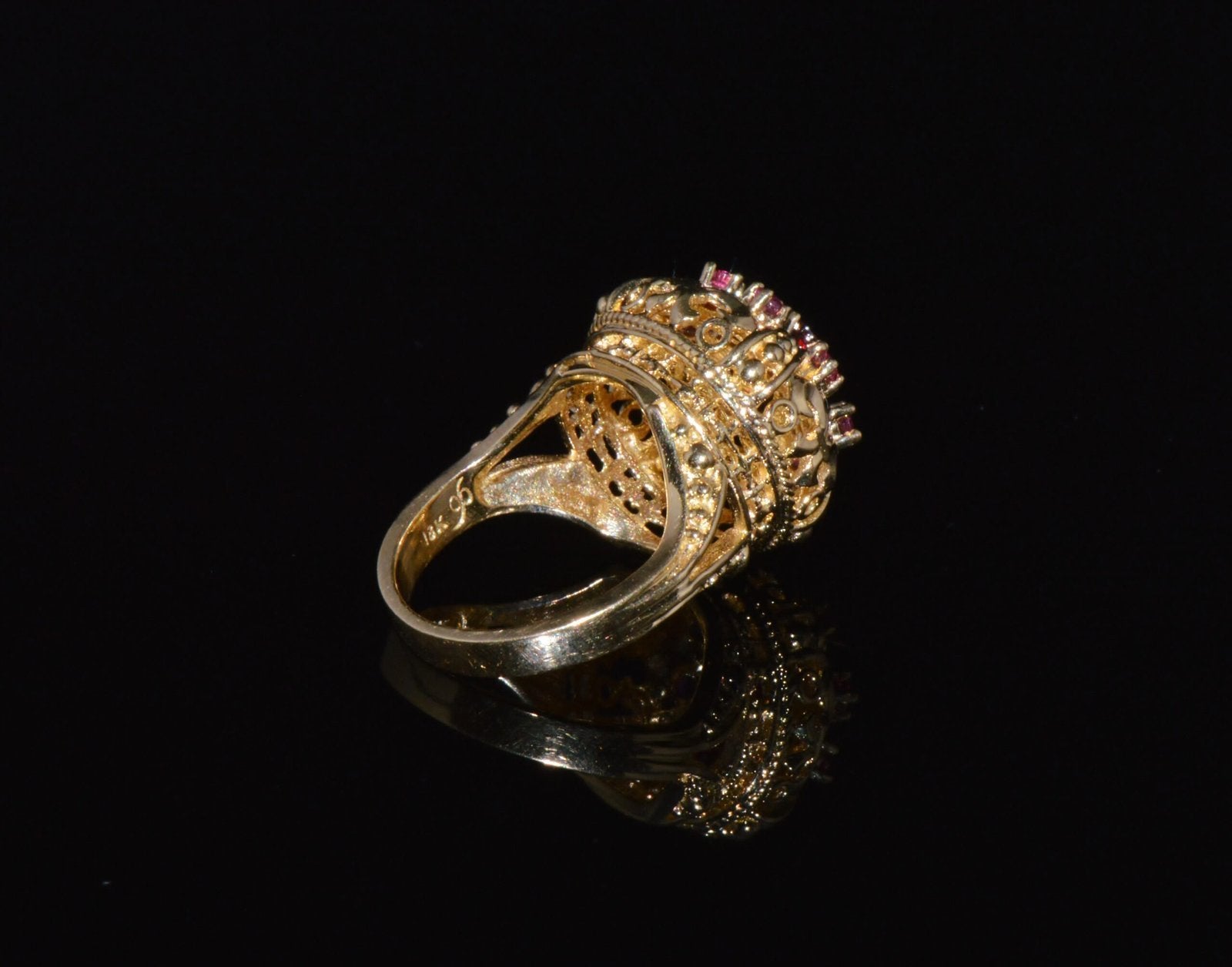 Vintage Franklin Mint Natural Ruby 18K 750 Solid Gold Etruscan Crown Dome Ring