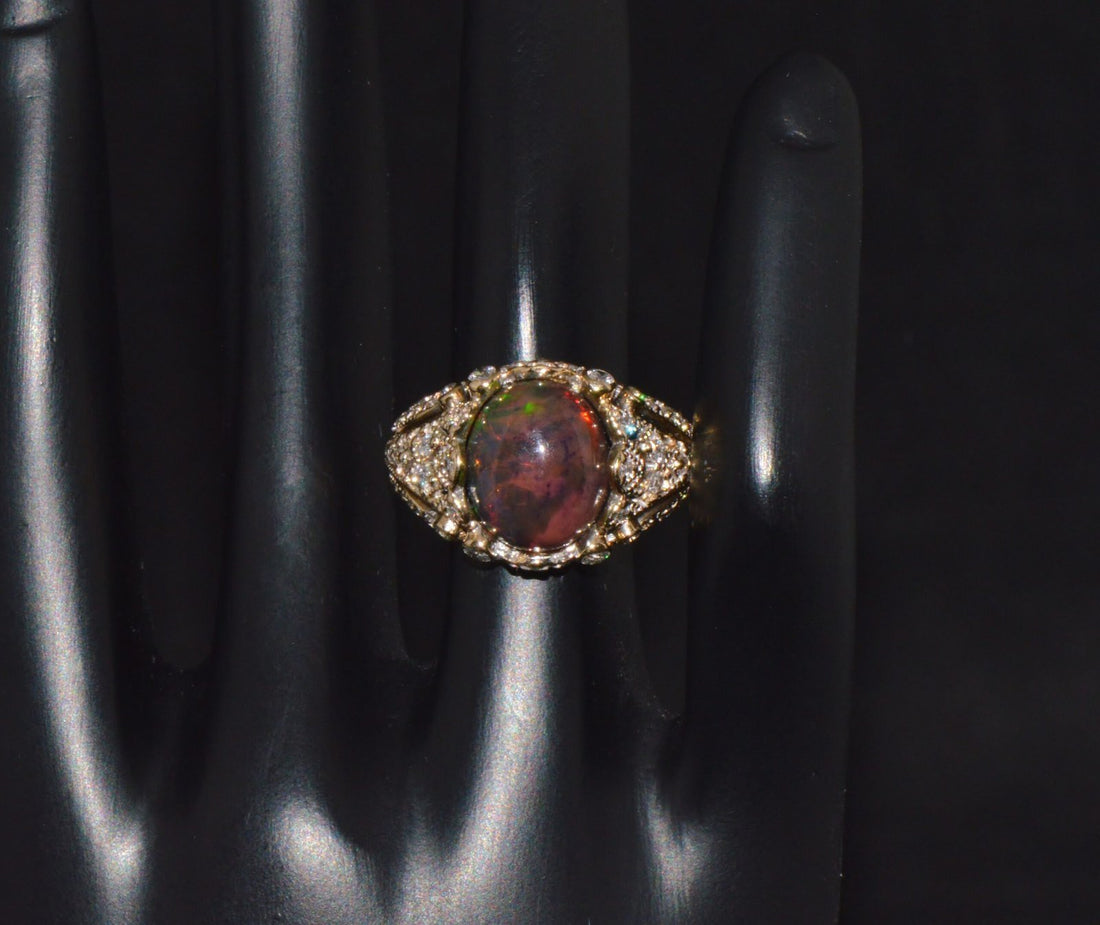 Certified Natural 2.75Cts VS F Diamond Black Opal 18K Solid Gold Bombay Dome Ring
