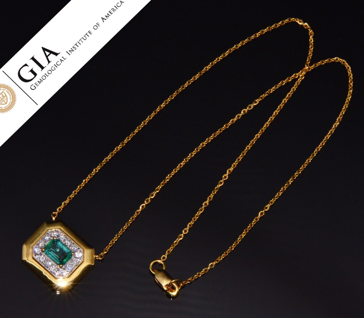 GIA Certified Natural 1.76Cts Emerald Diamond 18K Solid Gold Necklace
