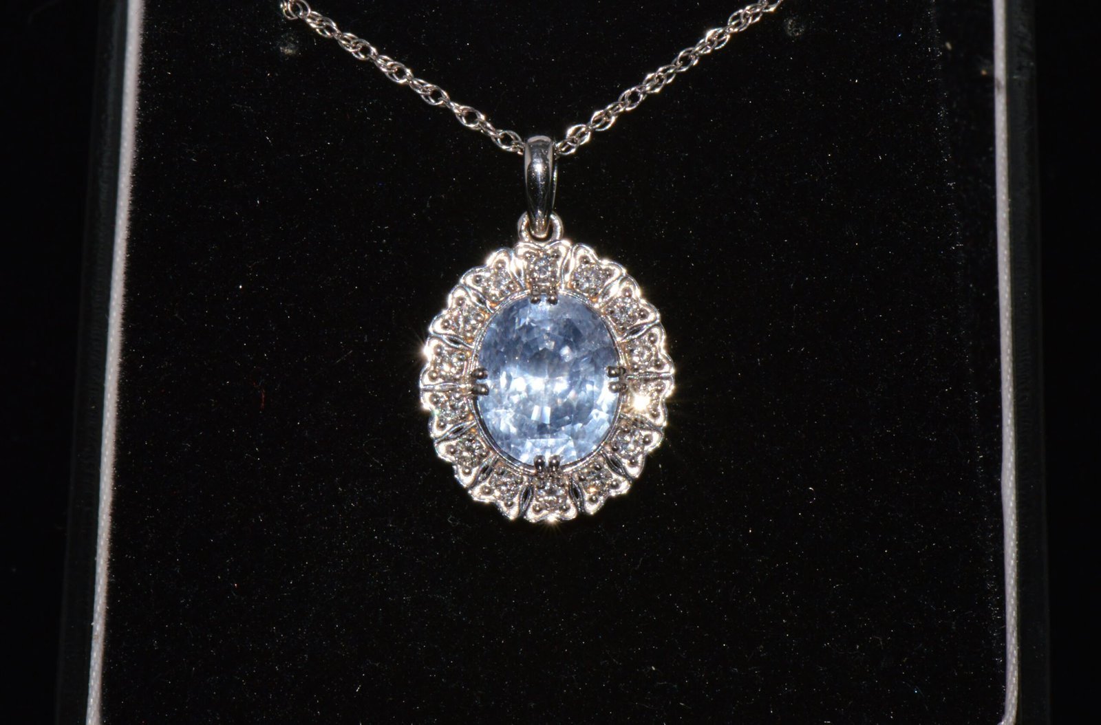 GIA Certified Natural 7.98CTS VS F Diamond Blue Sapphire 18K Solid Gold Slide Pendant Necklace