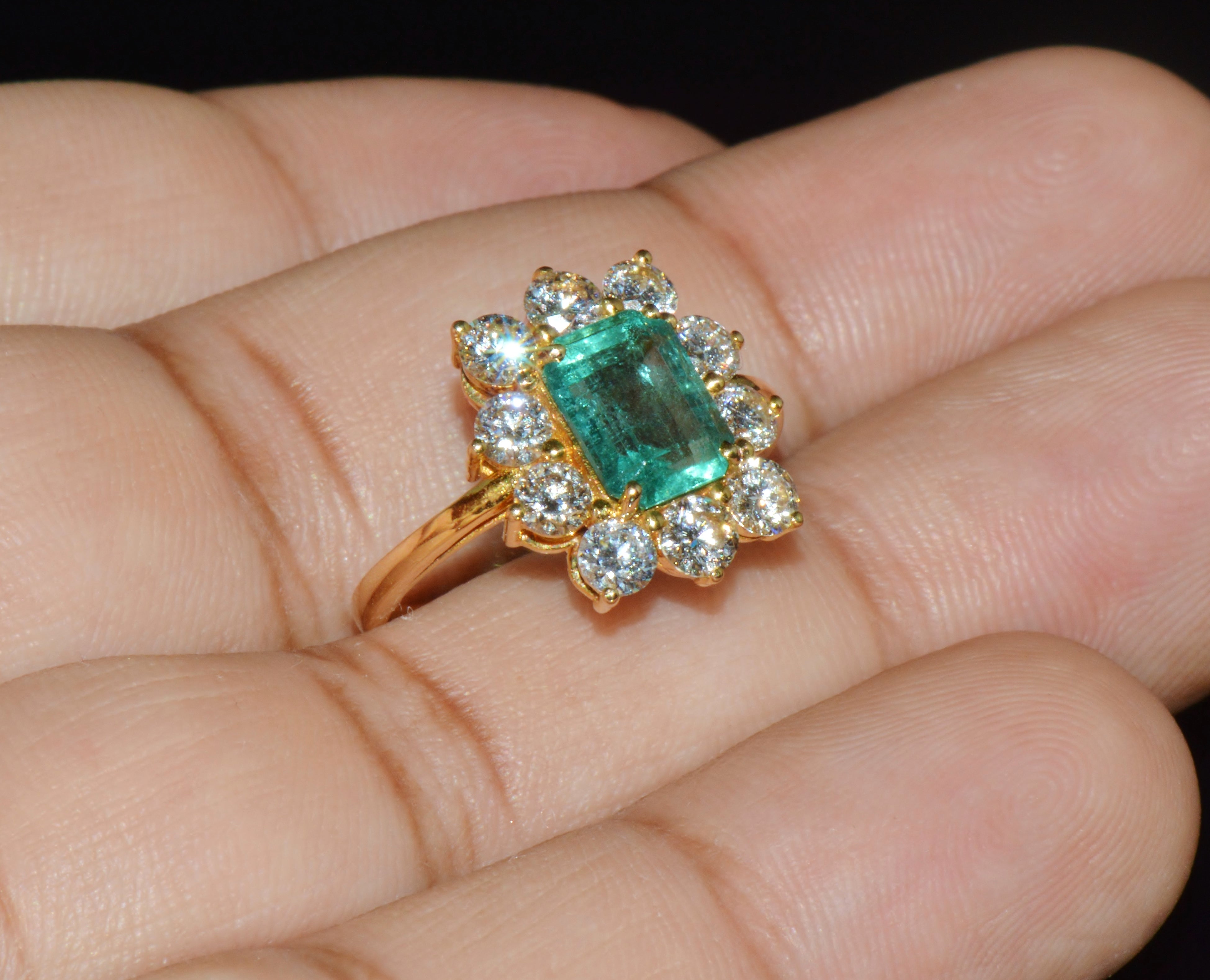 Certified Natural 2.73CTS Diamond Emerald 18K Gold Dinner Halo Ring