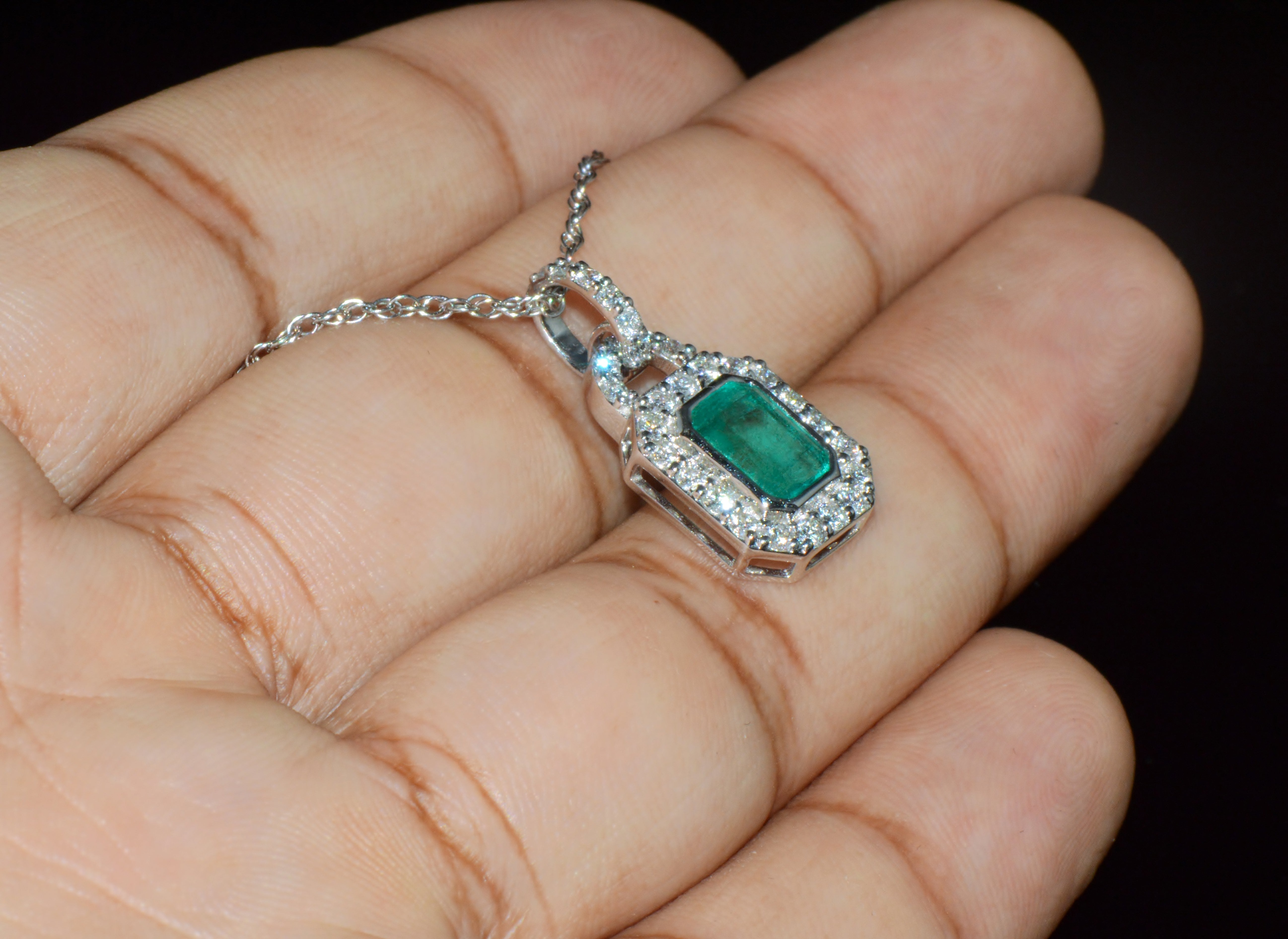 Certified Natural 2.06CTS Emerald & Diamond 18K White Gold Pendant Charm