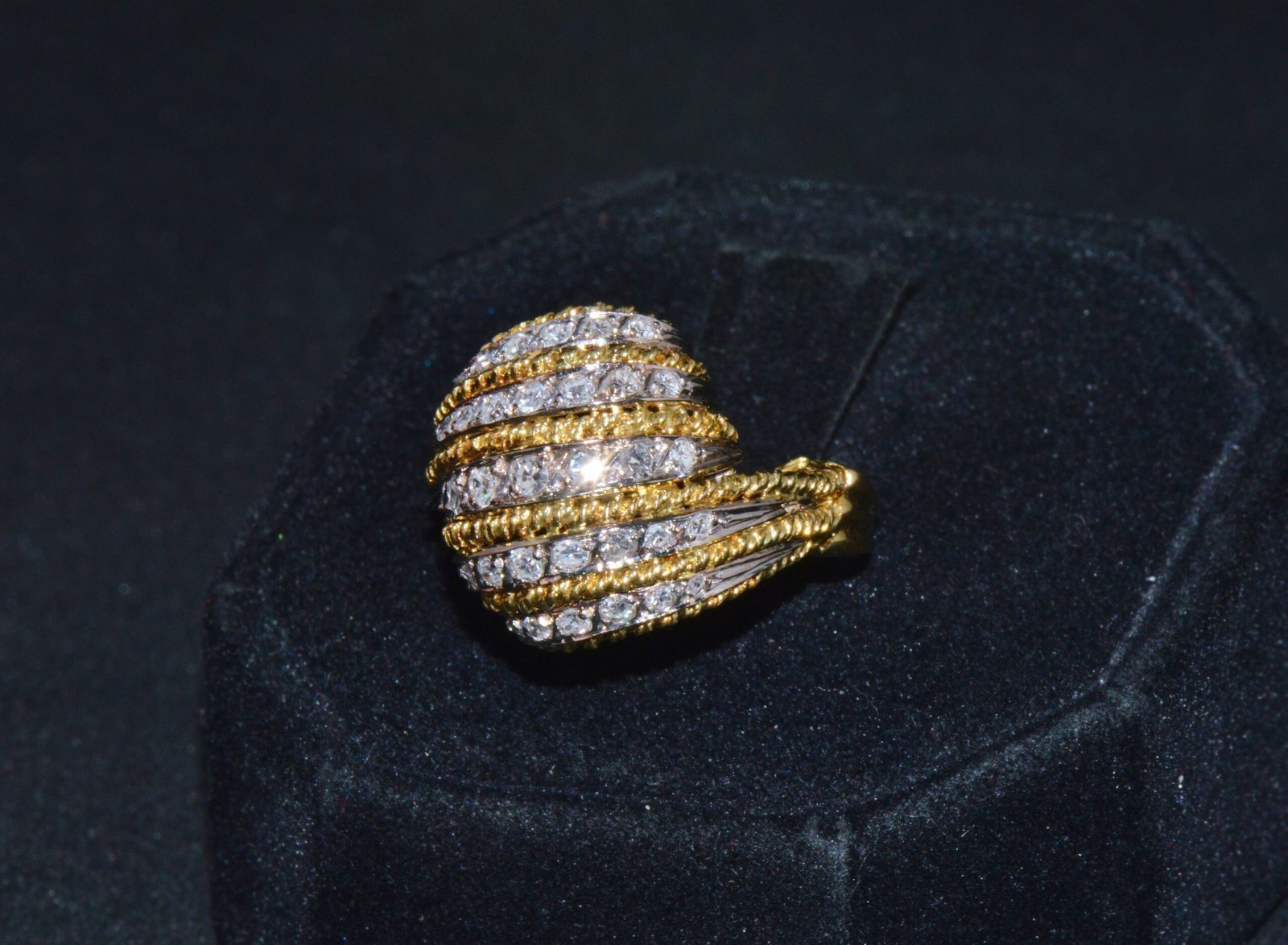 Vintage Natural .60Cts VS G Diamond 18K Solid Gold 2 Tone Dome Cocktail Ring