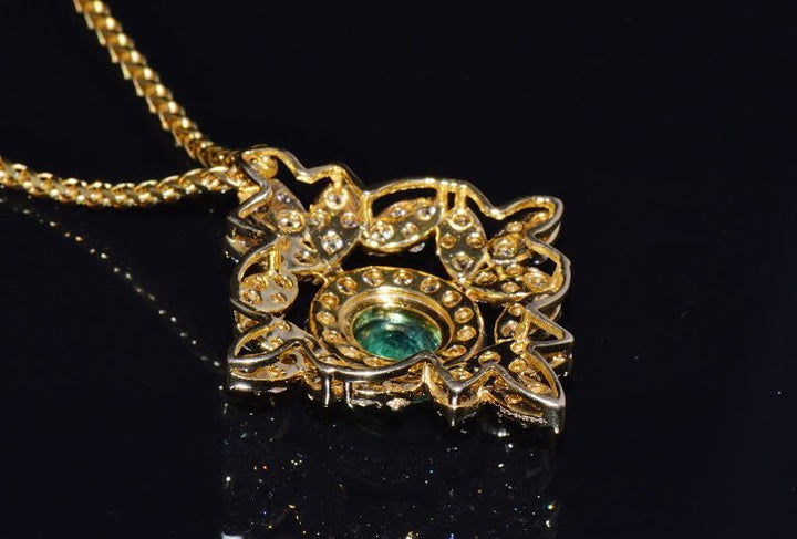 Natural 5.21Cts VS F Diamond Colombian Emerald 18K Solid Gold Pendant