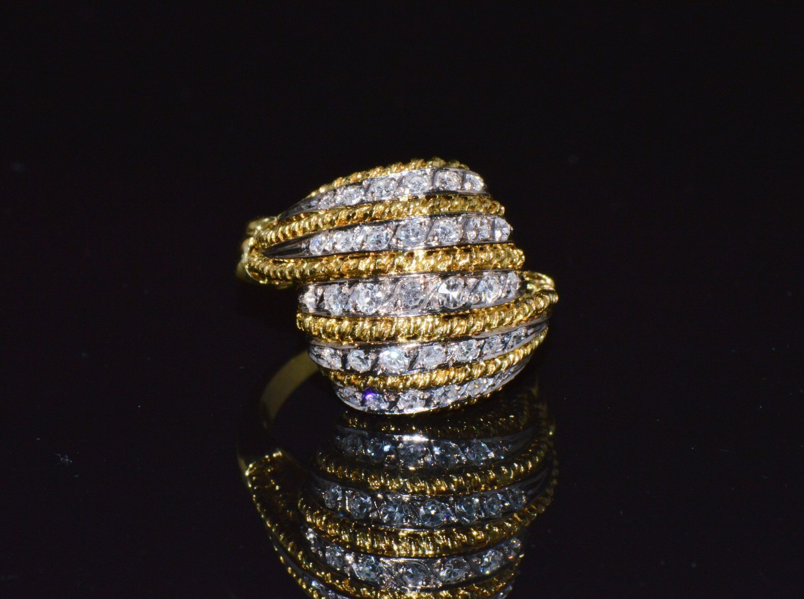 Vintage Natural .60Cts VS G Diamond 18K Solid Gold 2 Tone Dome Cocktail Ring