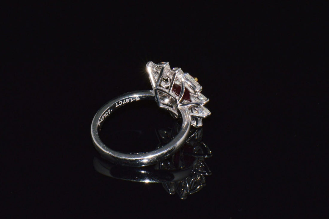 GIA Certified Natural 3.38Cts Madagascar Ruby Diamond Solid 18K Gold Cocktail Ring