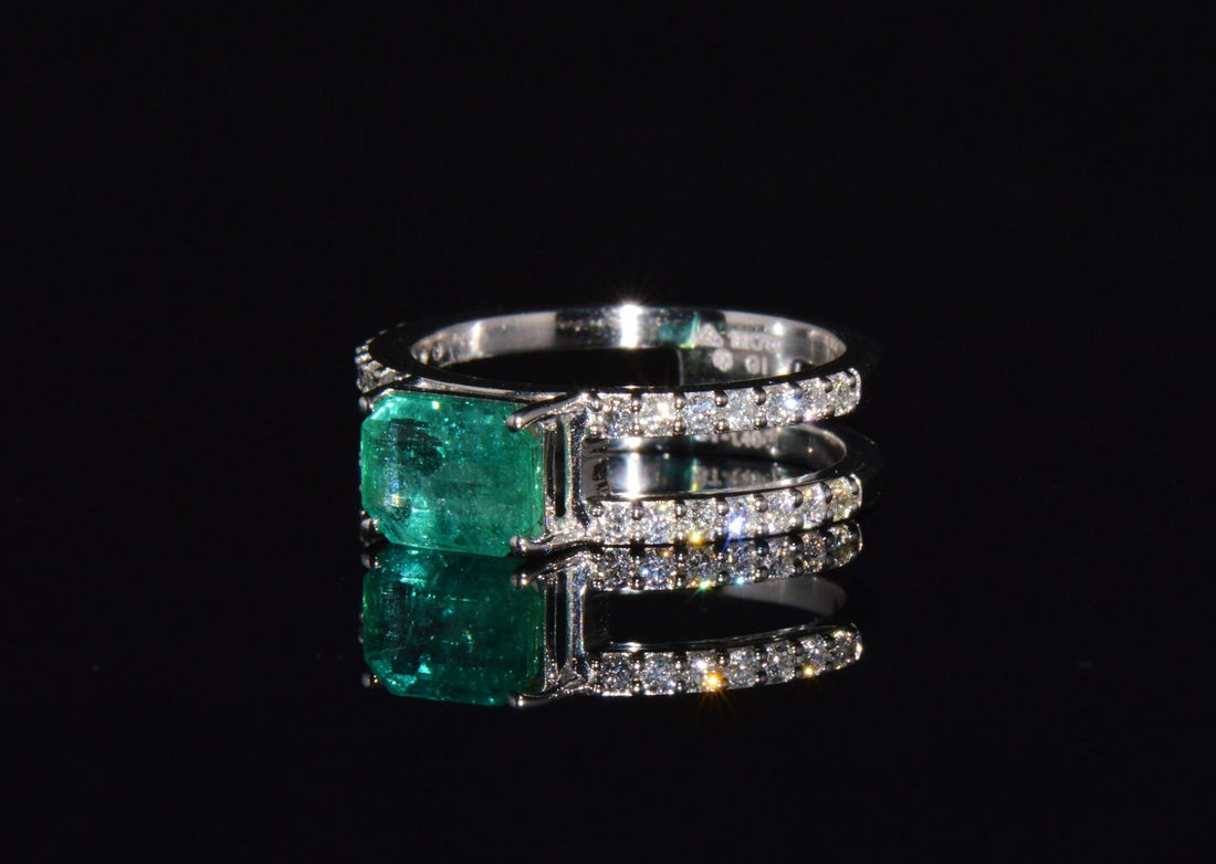 Certified Natural 1.84CTS Emerald & Diamond 18K White Gold Double Shank Ring