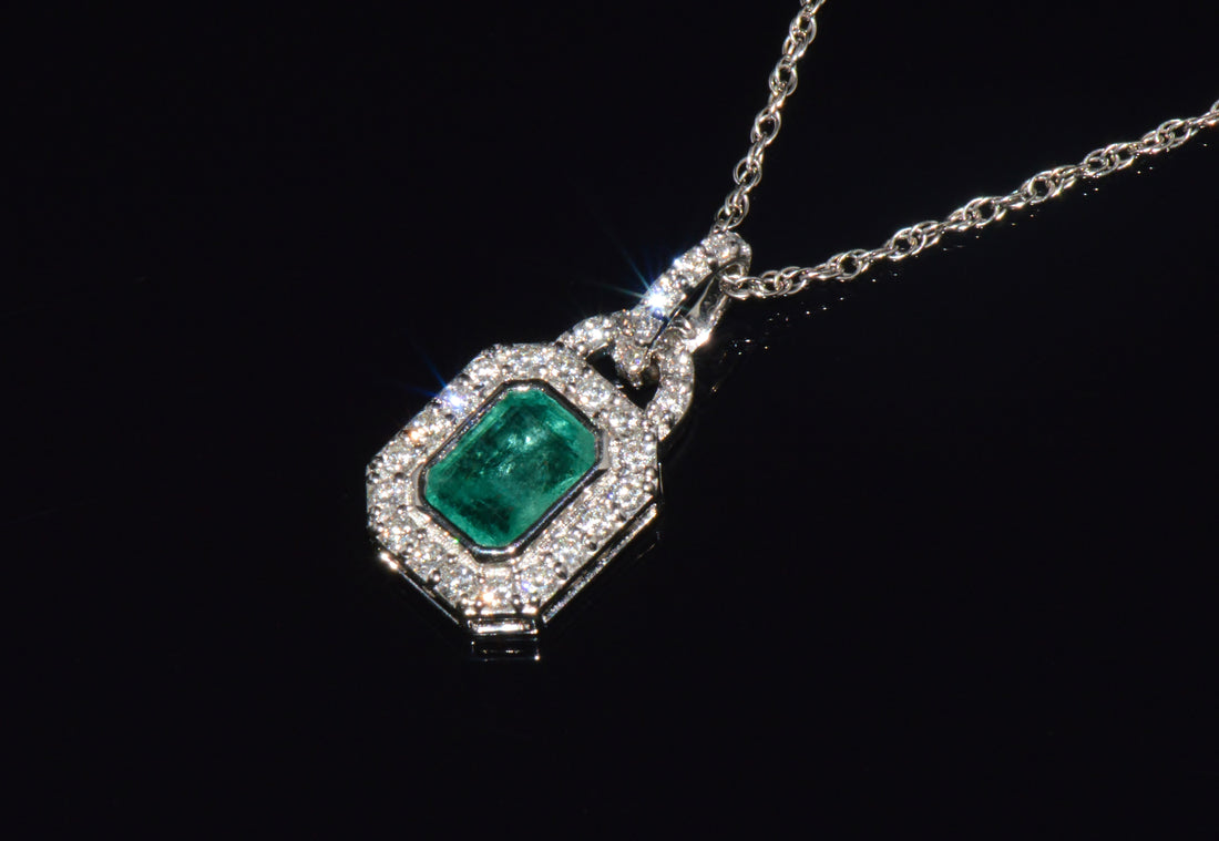 Certified Natural 2.06CTS Emerald & Diamond 18K White Gold Pendant Charm