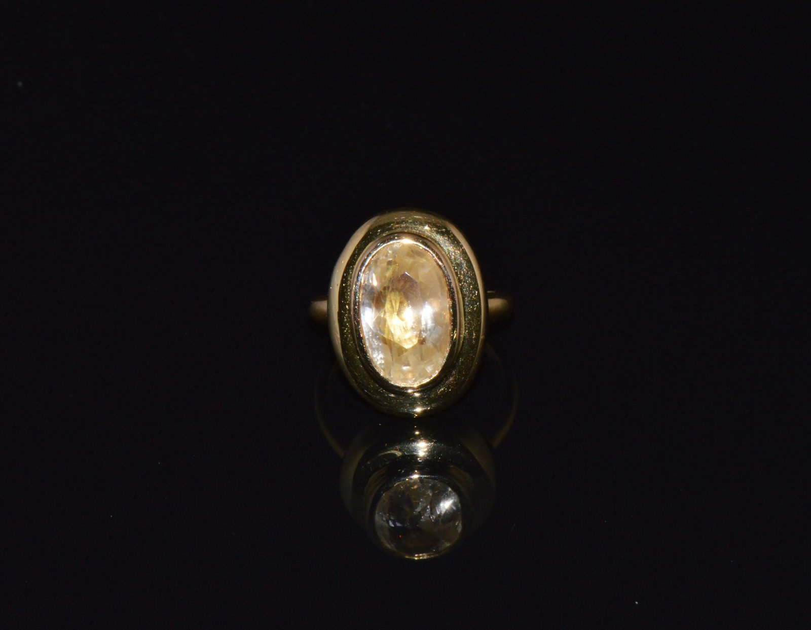 GIA Certified Natural 6.80cts Ceylon Yellow Sapphire 18K Solid Gold Bezel Dome Puff Ring