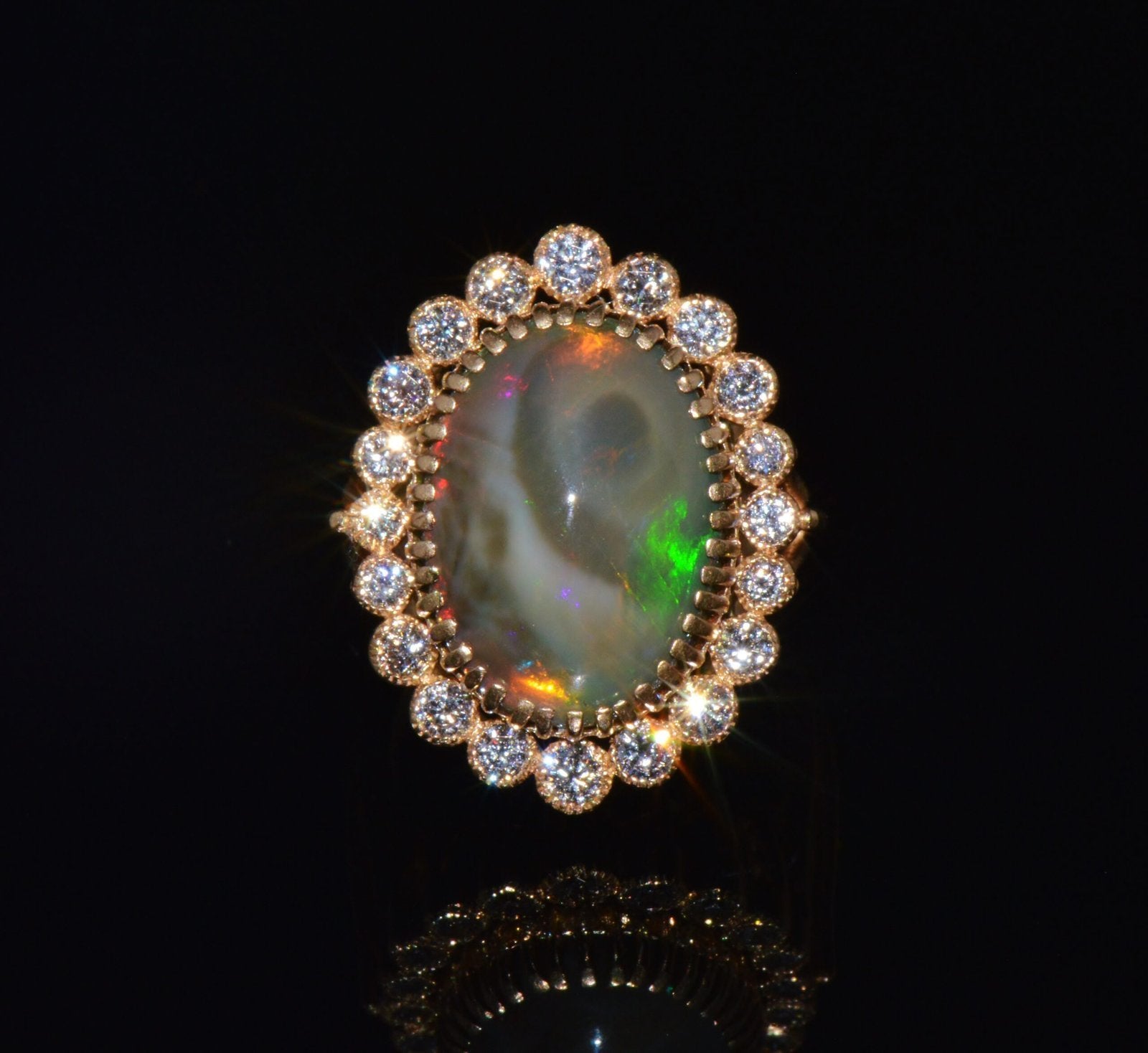 Certified Natural 9.25Cts VS F Diamond Opal 750 18K Solid Gold Cocktail Halo Milgrain Ring