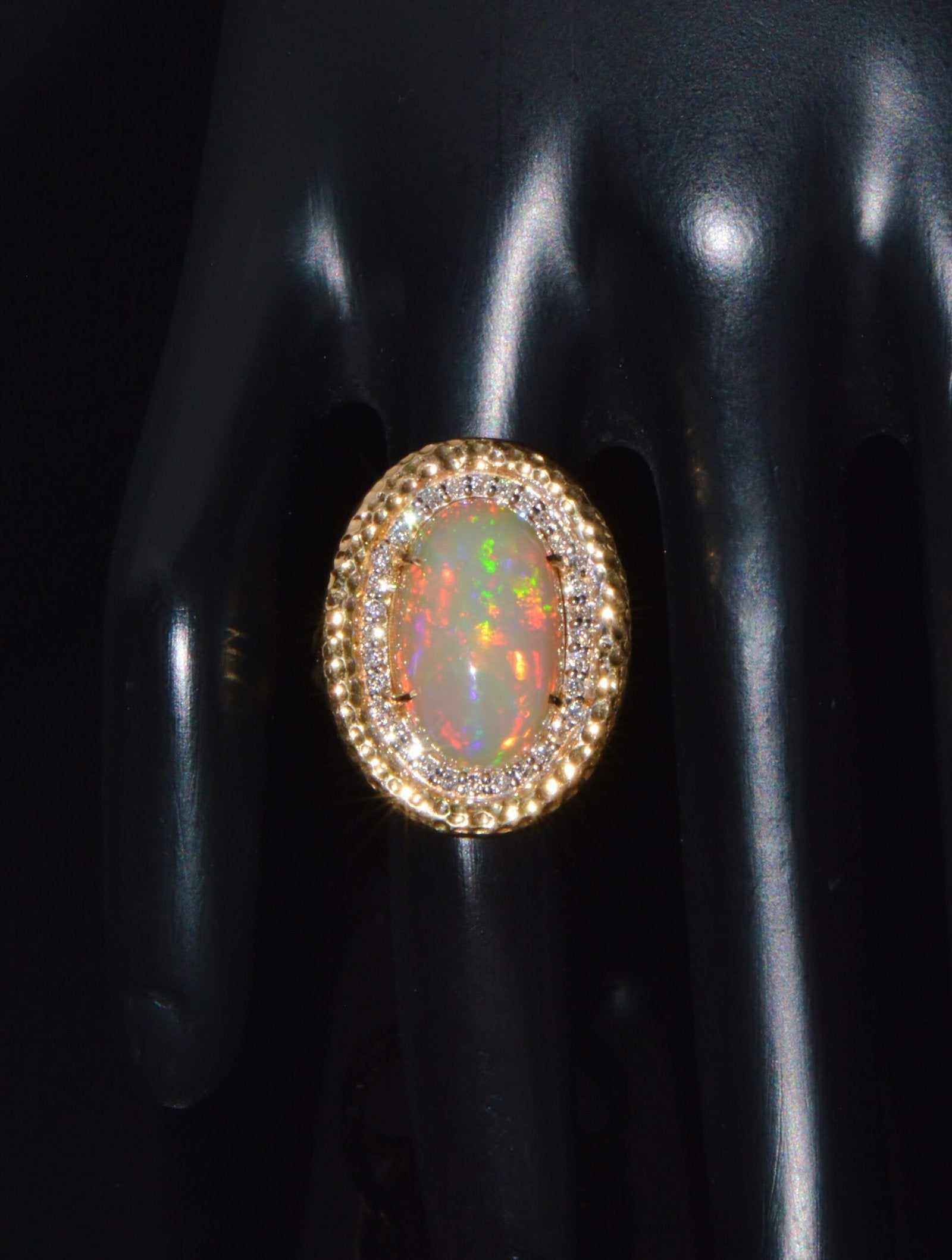 Certified Natural 7.44Cts VS F Diamond Opal Cocktail Halo Hammered 18K Solid Gold Ring