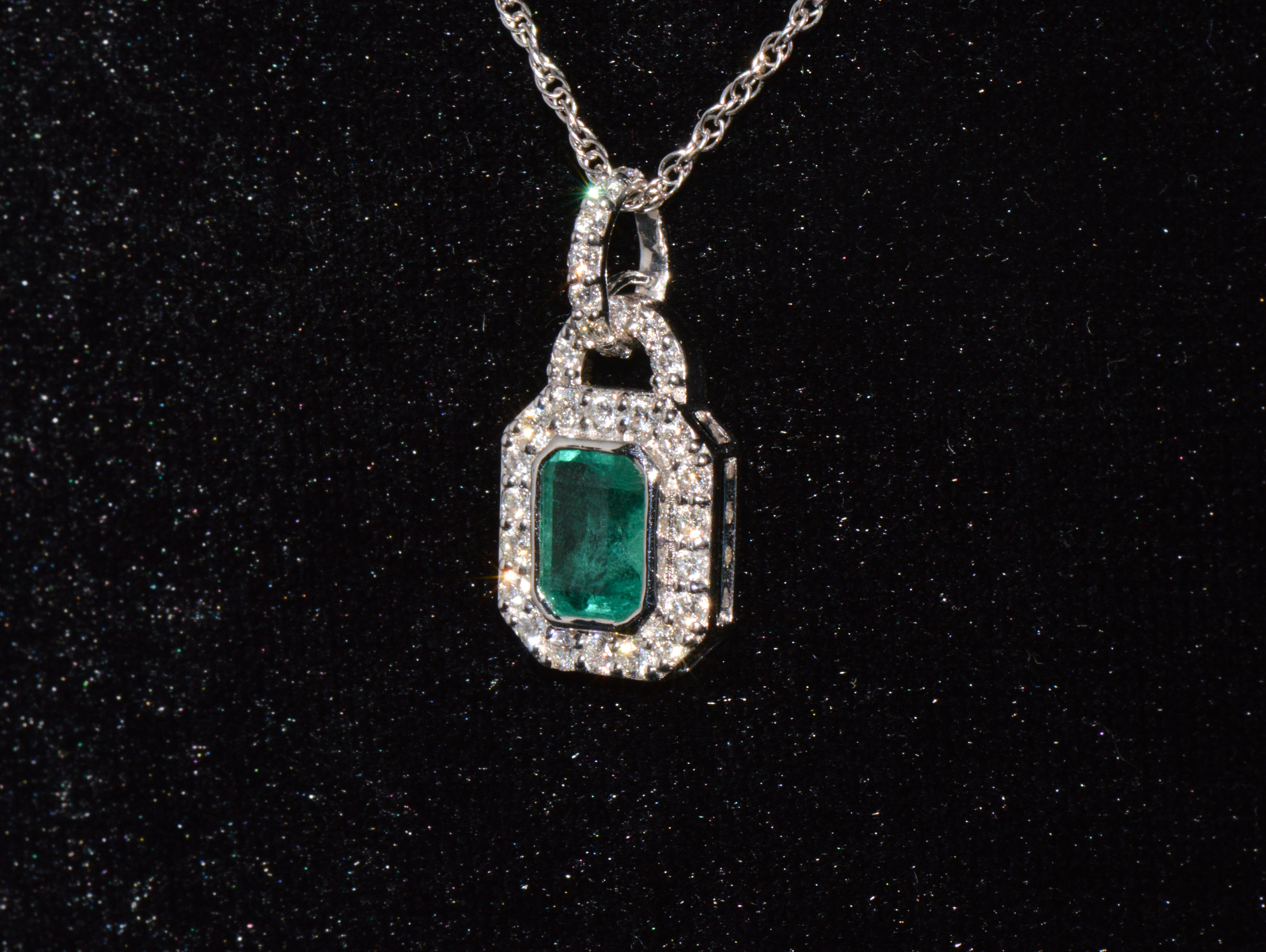 Certified Natural 2.06CTS Emerald & Diamond 18K White Gold Pendant Charm