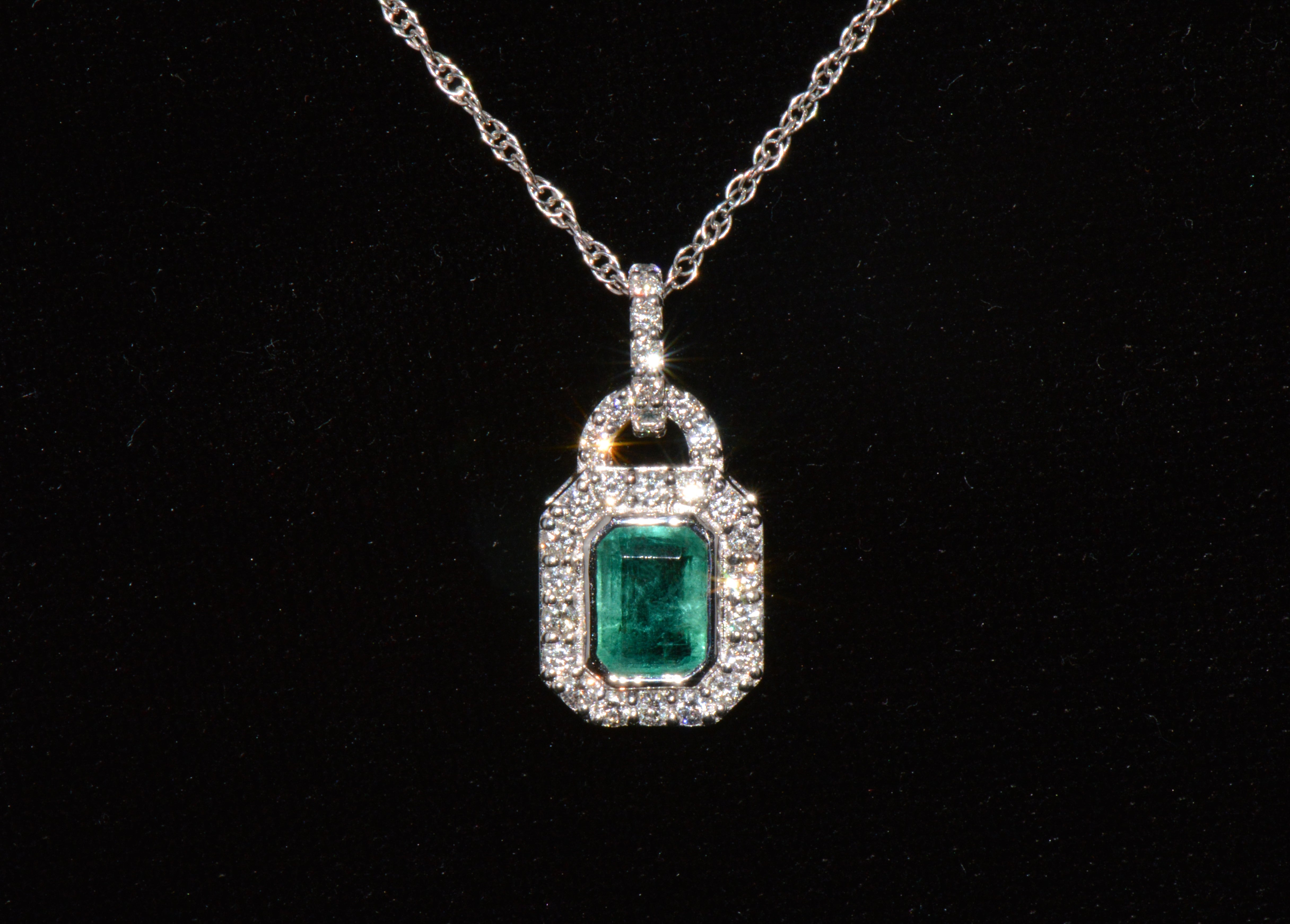 Certified Natural 2.06CTS Emerald & Diamond 18K White Gold Pendant Charm