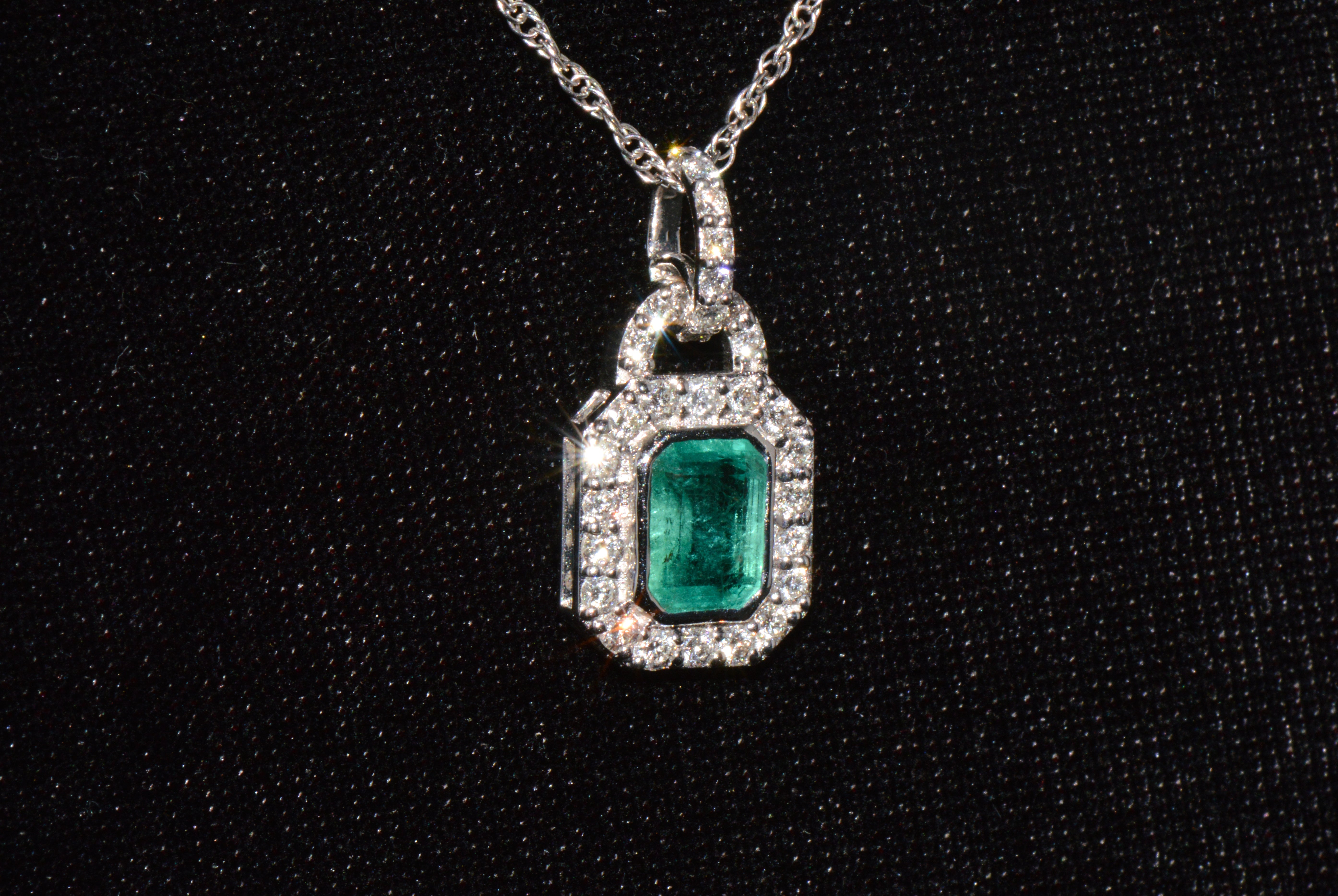 Certified Natural 2.06CTS Emerald & Diamond 18K White Gold Pendant Charm