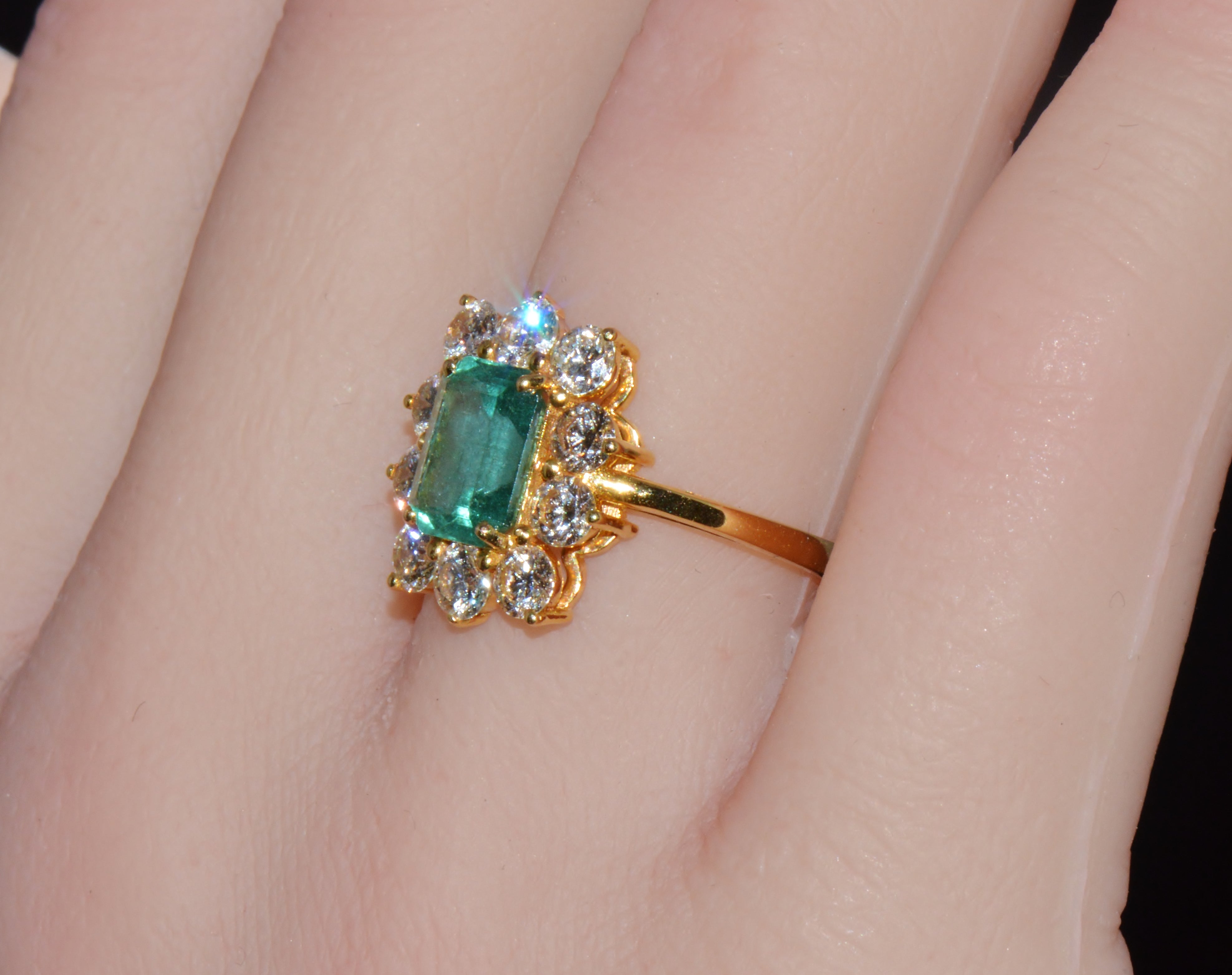 Certified Natural 2.73CTS Diamond Emerald 18K Gold Dinner Halo Ring