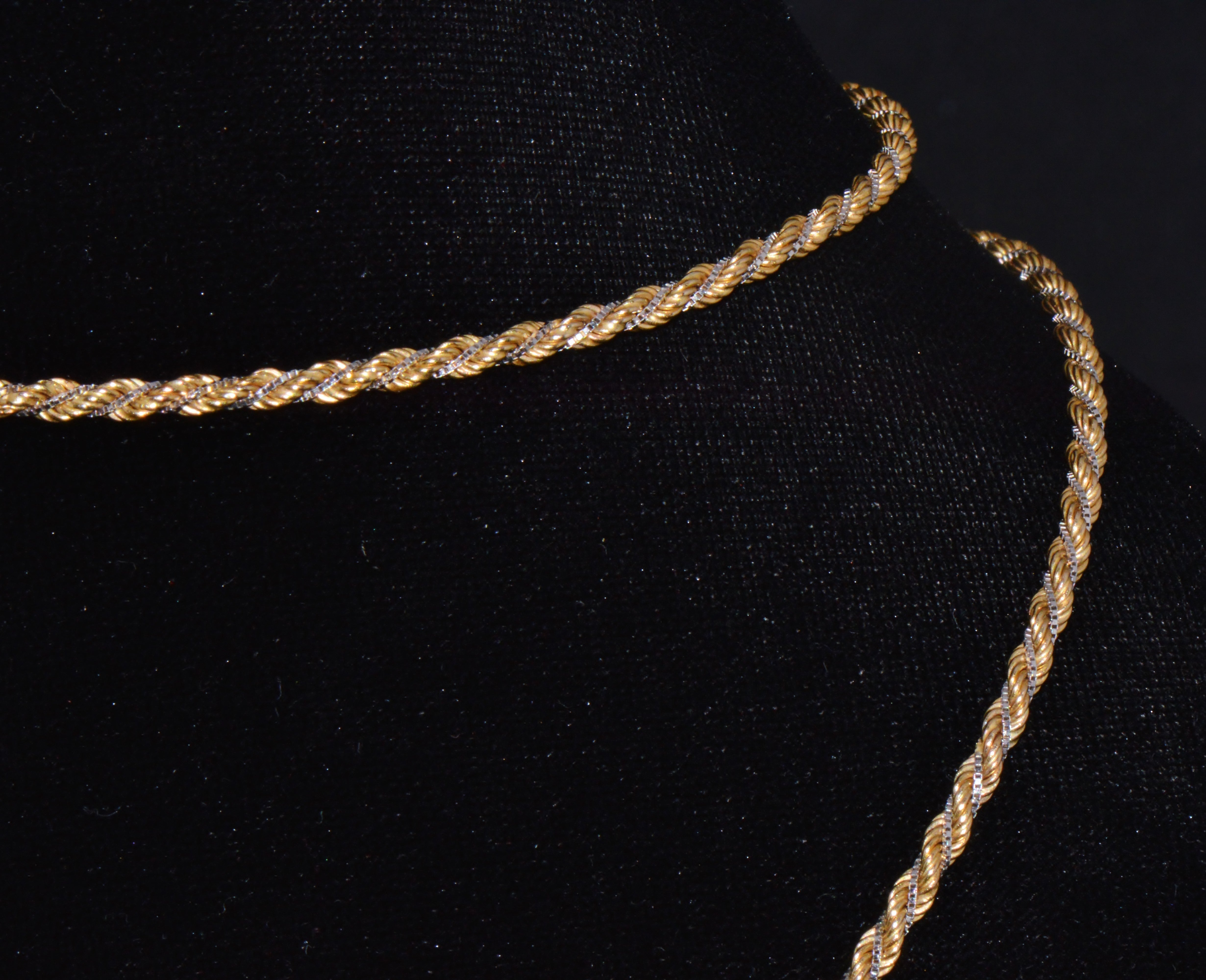 Estate Italian 14K Two-Tone Gold Twisted Rope Chain Unisex Necklace – 30.25 Inches