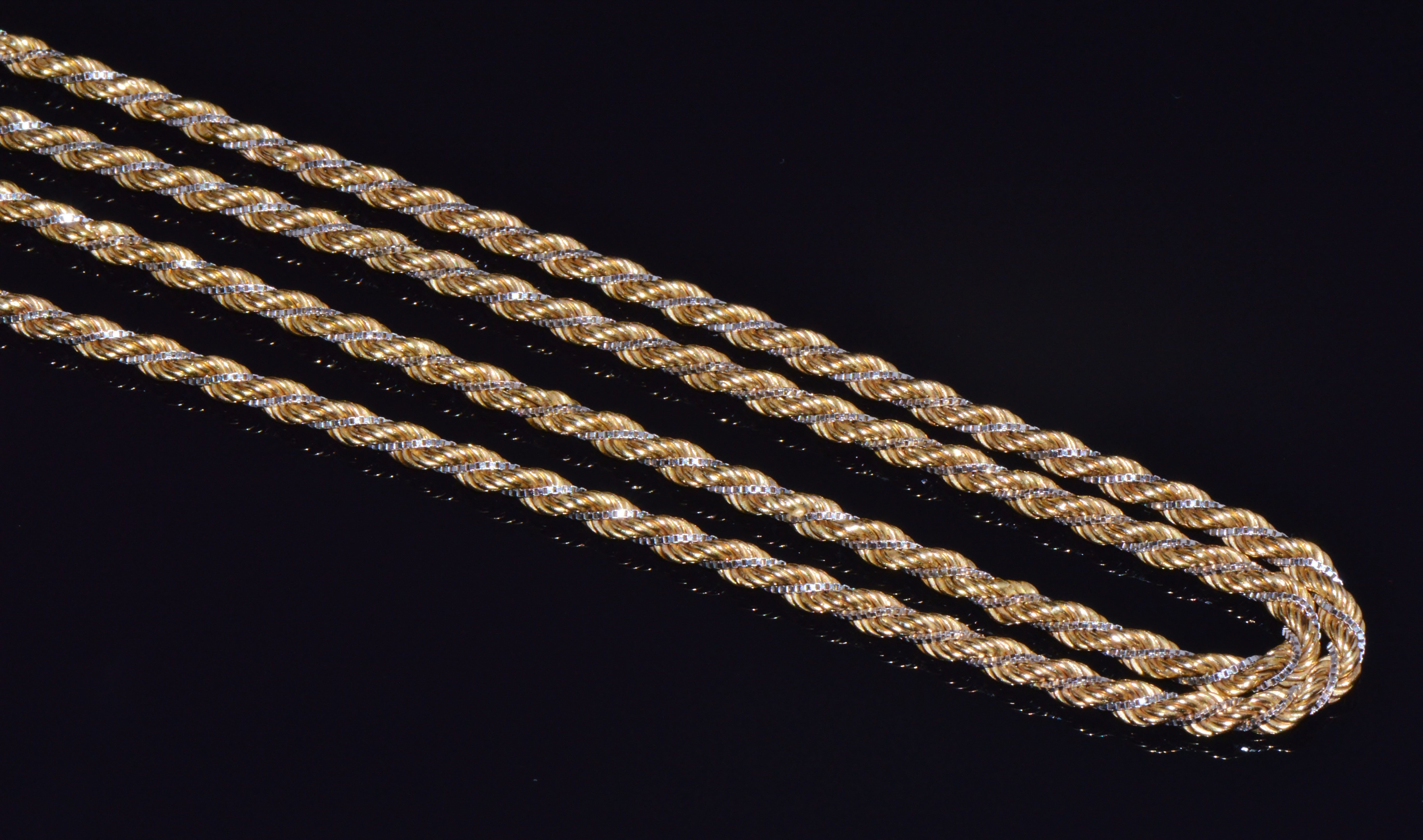 Estate Italian 14K Two-Tone Gold Twisted Rope Chain Unisex Necklace – 30.25 Inches