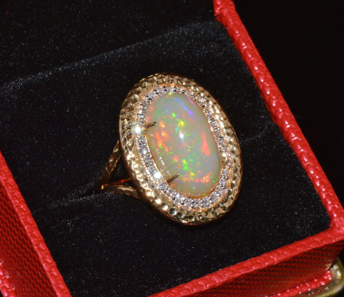 Certified Natural 7.44Cts VS F Diamond Opal Cocktail Halo Hammered 18K Solid Gold Ring
