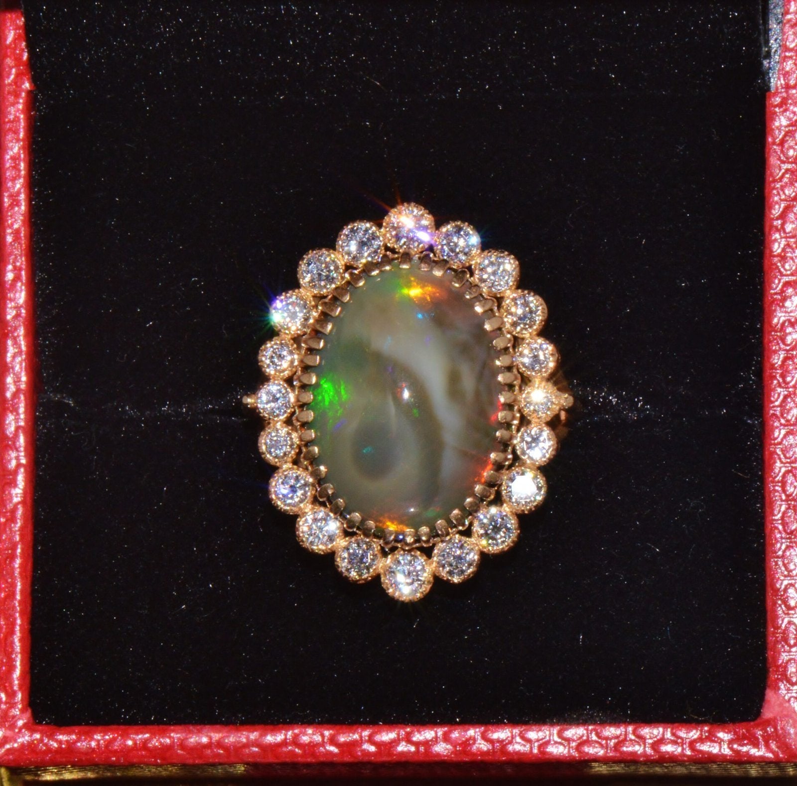 Certified Natural 9.25Cts VS F Diamond Opal 750 18K Solid Gold Cocktail Halo Milgrain Ring