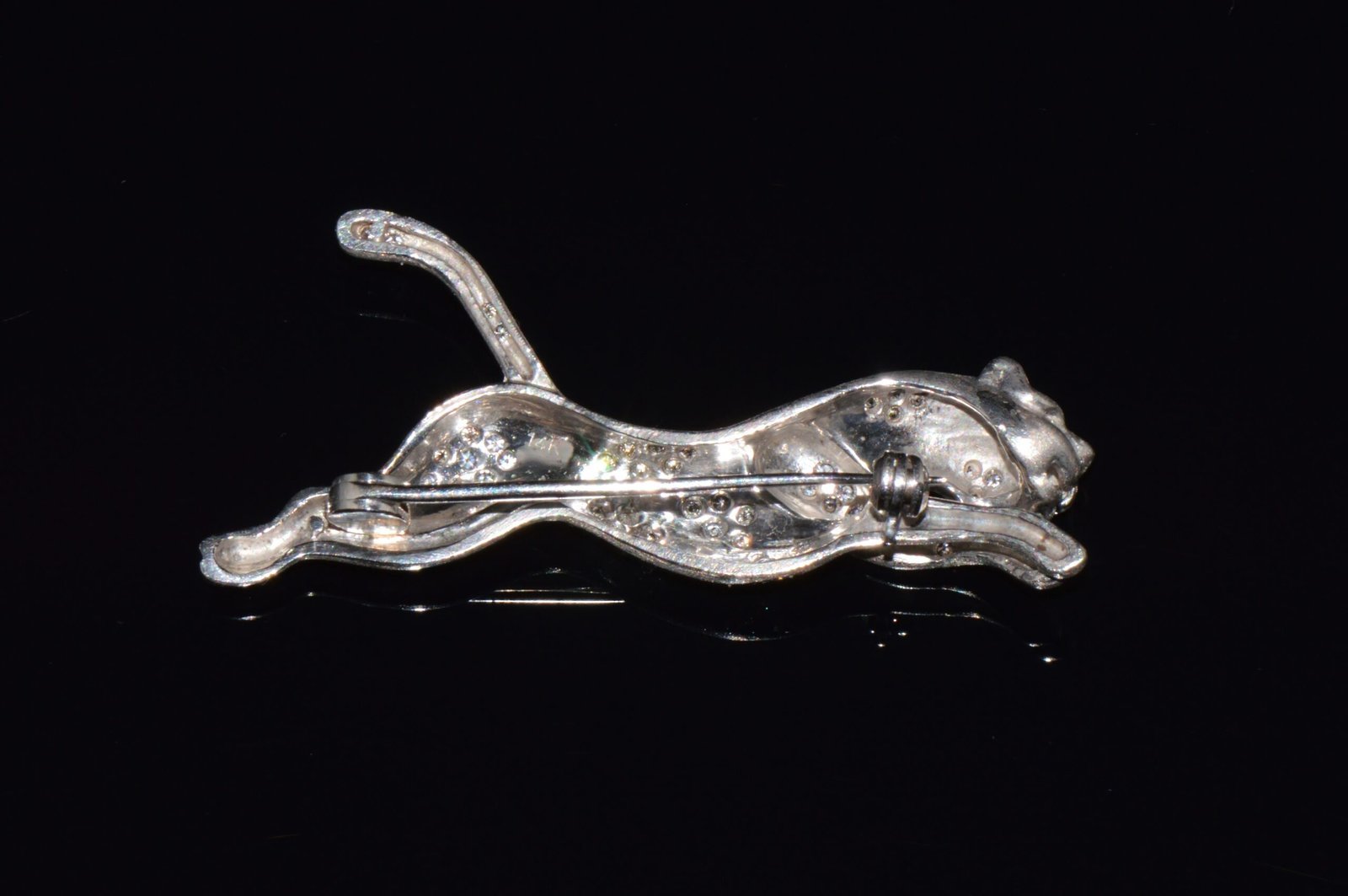 Certified Natural 0.66Cts VS G Diamond Sapphire 14K Solid Gold Panther Brooch Pin
