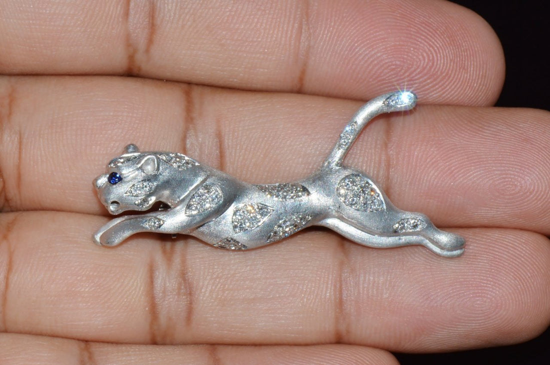 Certified Natural 0.66Cts VS G Diamond Sapphire 14K Solid Gold Panther Brooch Pin