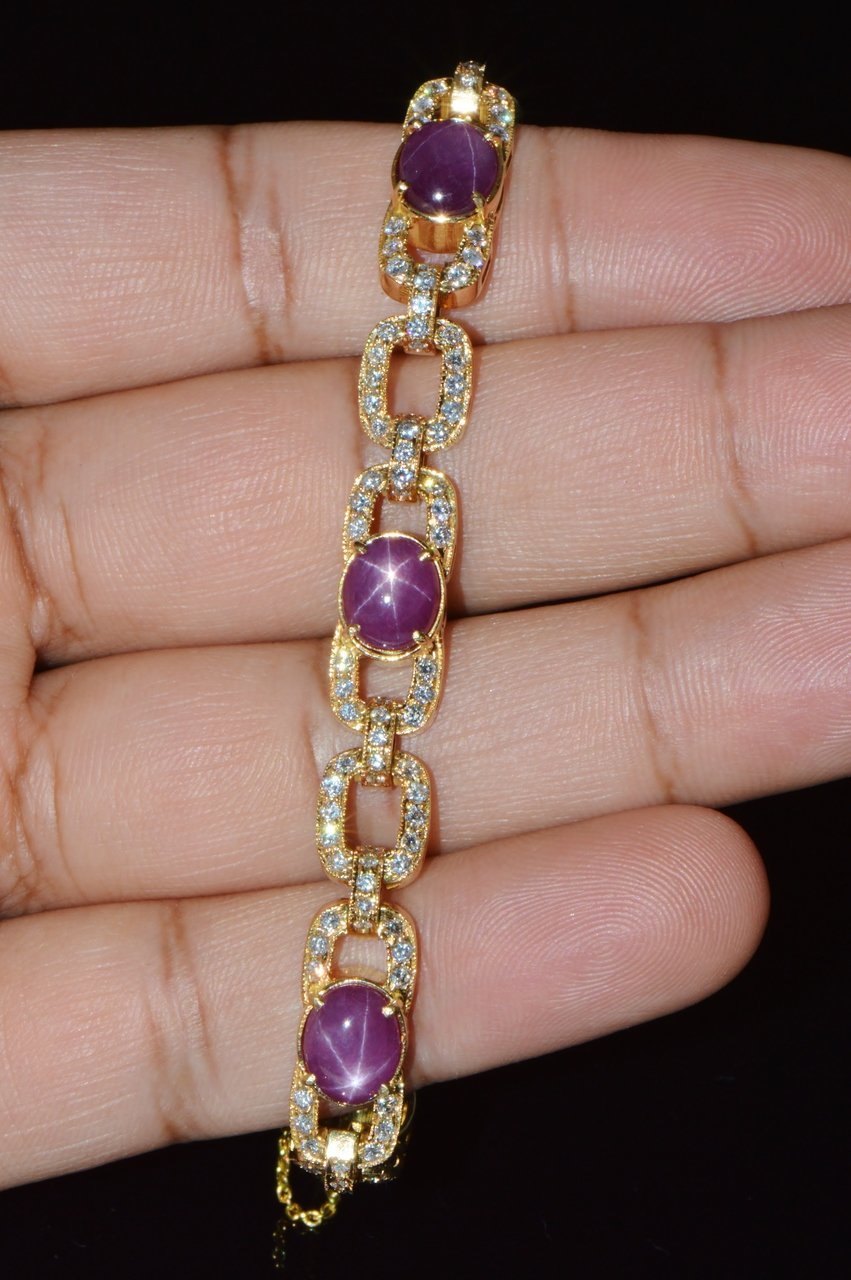 GIA Natural 25.14Cts VS F Diamond Unheated Star Ruby Solid 18K Gold Stacking Tennis Bracelet