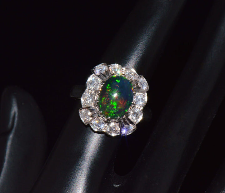 Certified Natural 2.69Cts VS F Diamond Black Opal 18K Solid Gold Tiered Dome Ring
