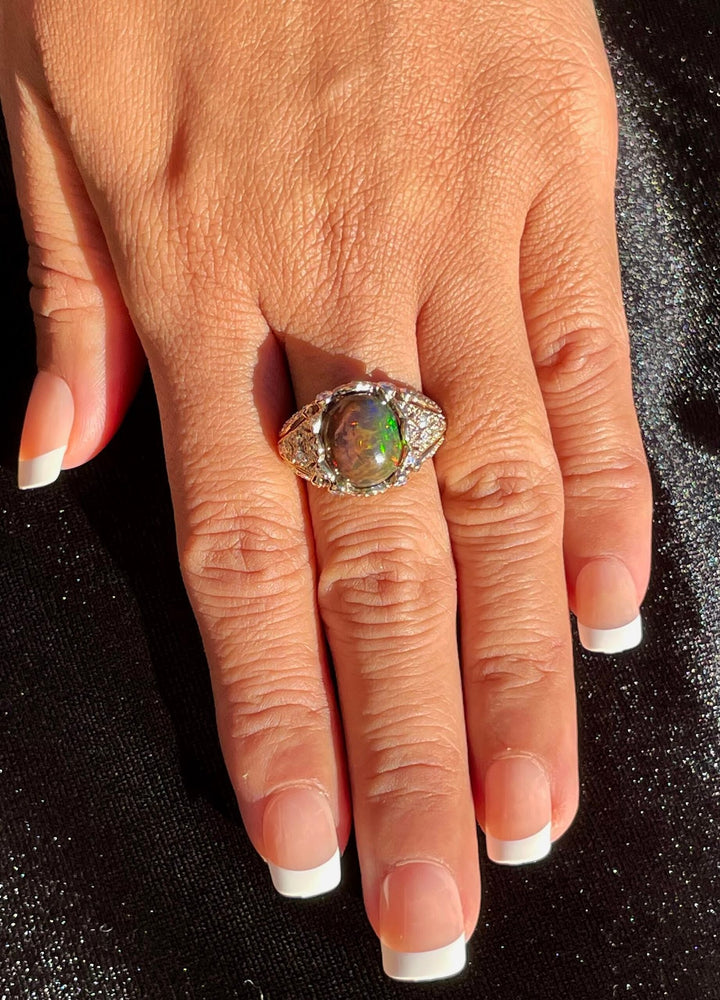 Certified Natural 2.75Cts VS F Diamond Black Opal 18K Solid Gold Bombay Dome Ring