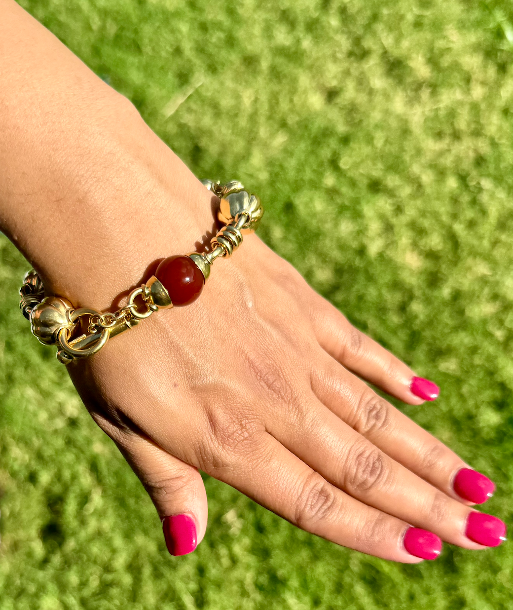 Estate Primavera Preziosi Italian Solid 18K Gold Carnelian Bead Fluted Ball Toggle Bracelet
