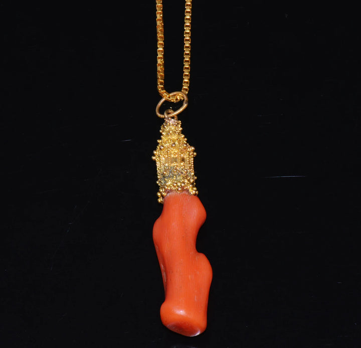 Vintage Etruscan Solid 22K Gold Natural Branch Coral Pendant Charm
