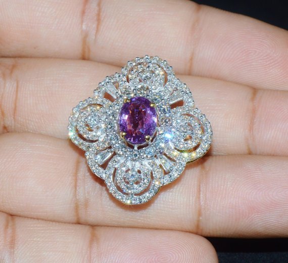 GIA Certified Natural 5.3CTS VS F Diamond Purplish Pink Sapphire 18K Solid Gold Ring