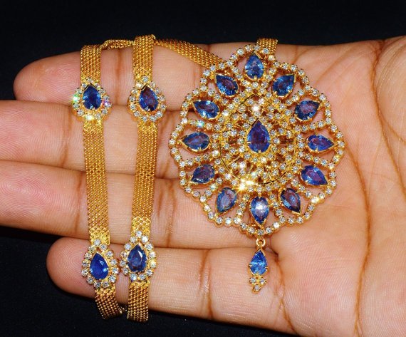 Certified Natural 19.3CTS VVS F Diamond Sapphire 18K Solid Gold Pendant Brooch Necklace