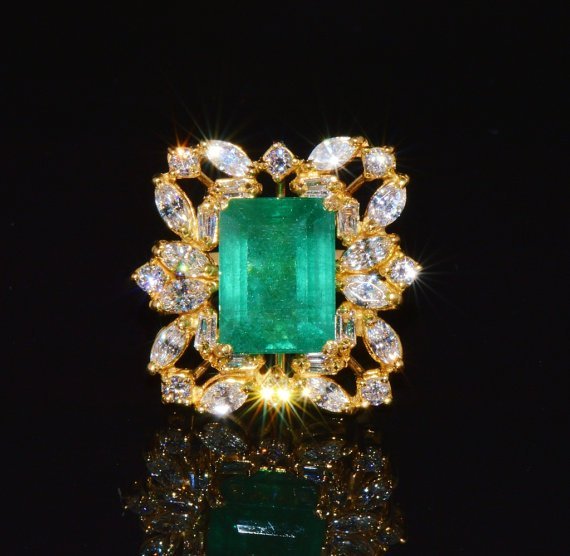 GIA Certified Natural 9CTS VS F Diamond Emerald 18K Solid Gold Dinner Ring