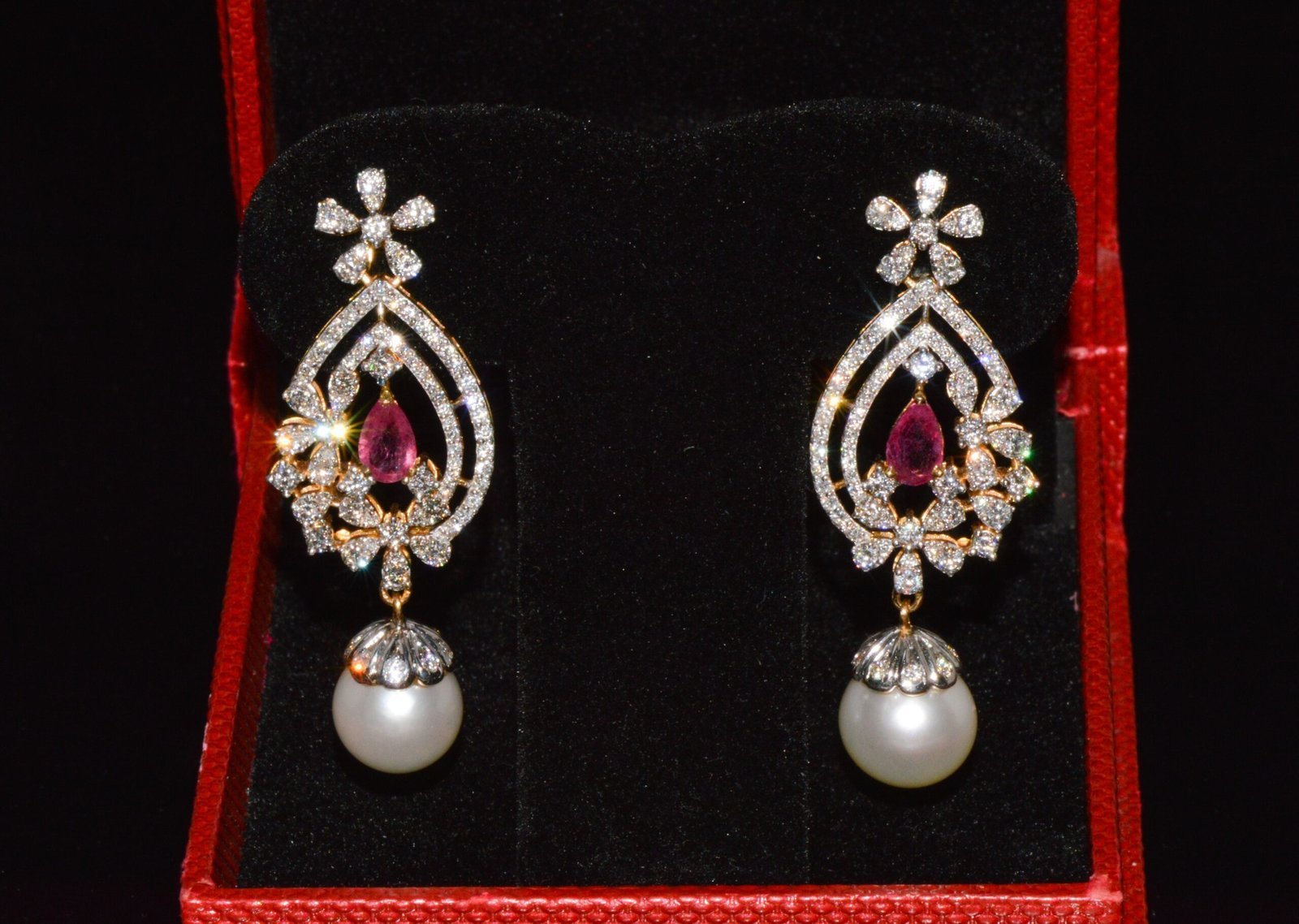 Certified Natural 24.16CTS VS F Diamond Ruby South Sea Pearl 18K Solid Gold Dangle Earrings