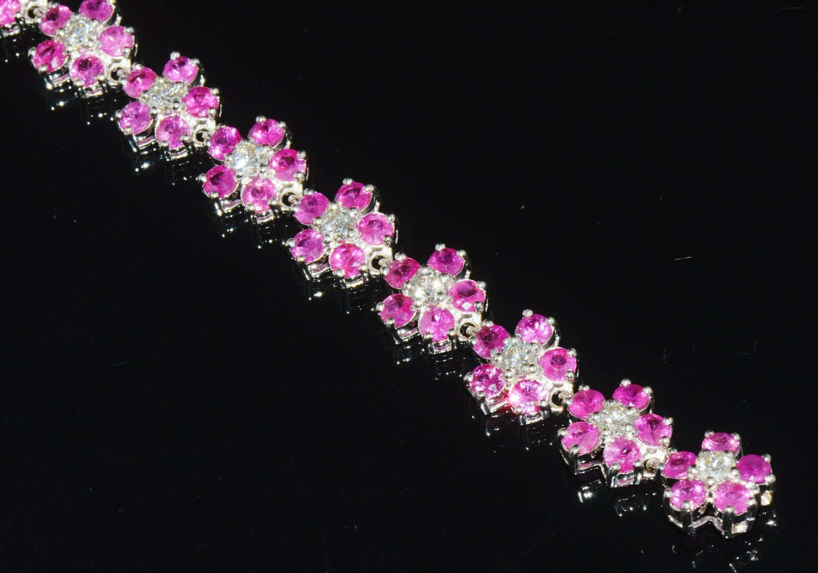 Certified Natural 18.6Ct VS F Diamond Ruby 18K Solid Gold Floral Tennis Bracelet
