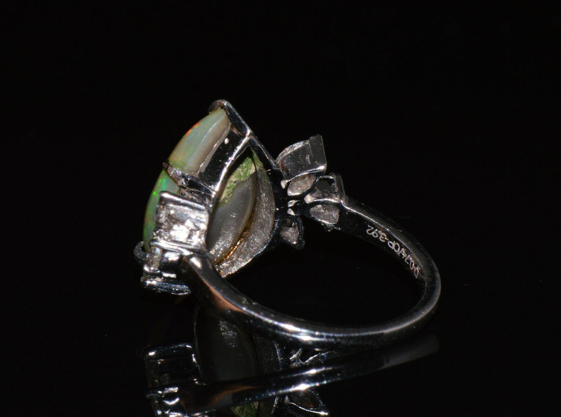 Certified Natural 4.66Cts VS F Diamond Green Opal 18K Solid Gold Cocktail Ring