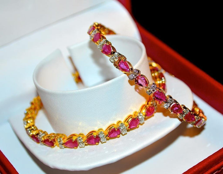 Certified Natural 10.35CTS VS F Diamond Ruby 18K Solid Gold Stackable Single Bangle