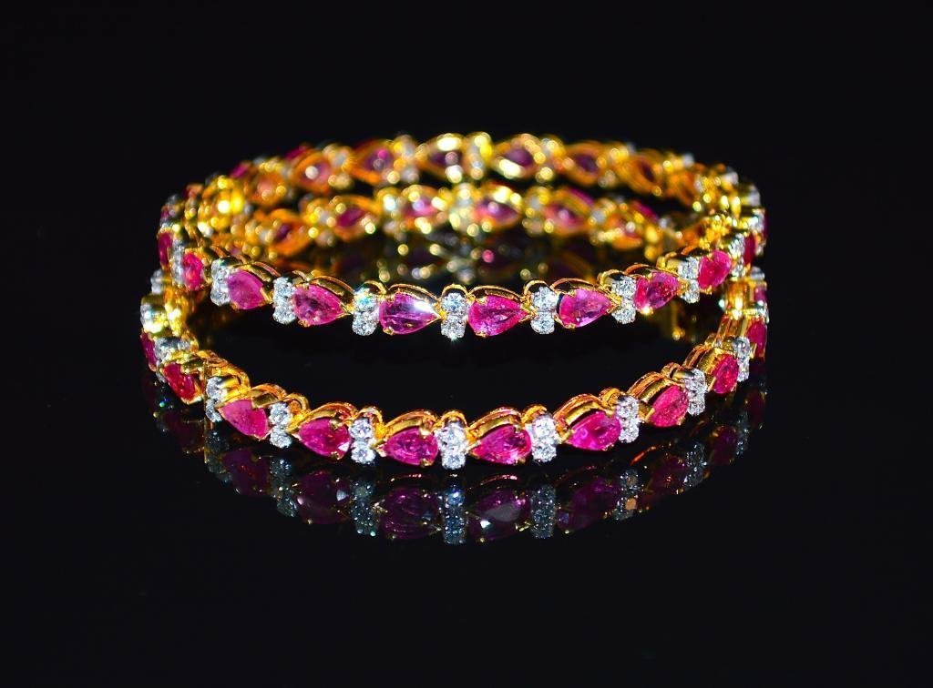 Certified Natural 10.35CTS VS F Diamond Ruby 18K Solid Gold Stackable Single Bangle