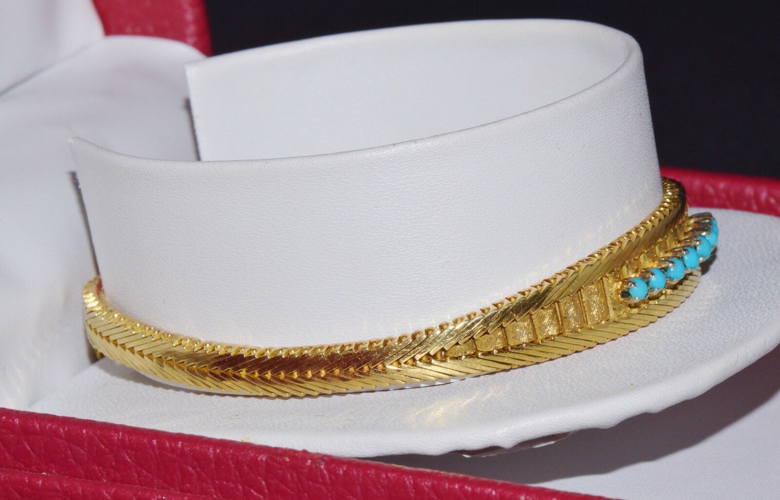 Vintage Solid 18K Gold & Natural Persian Turquoise Bracelet